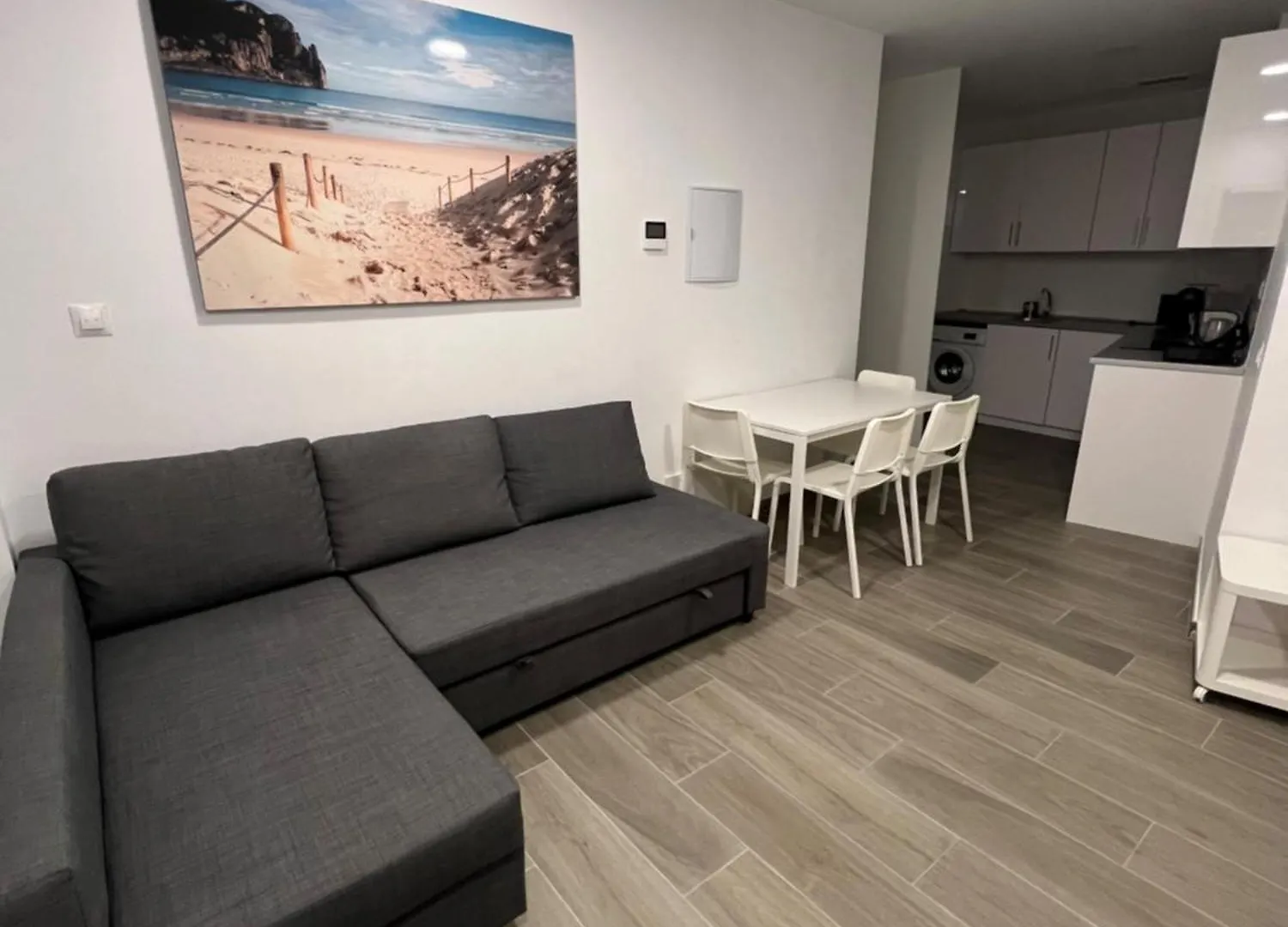 טורמולינוס Apartamentos Beachydays Metropolis B דירה