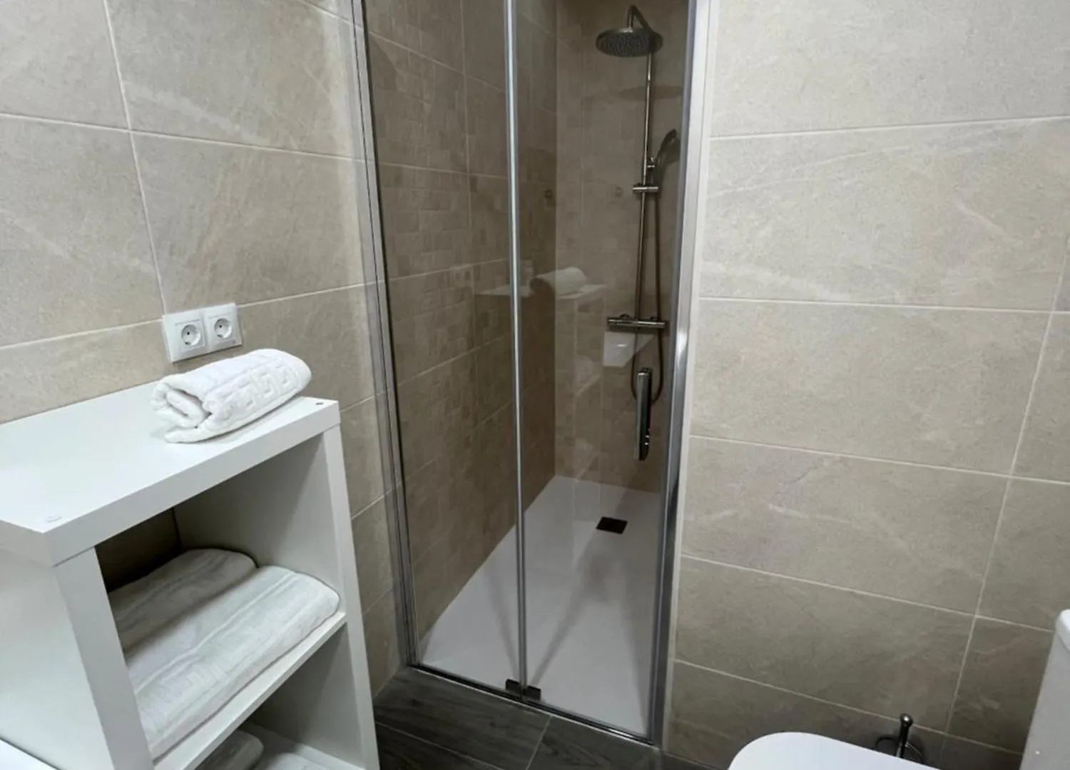 טורמולינוס Apartamentos Beachydays Metropolis B דירה